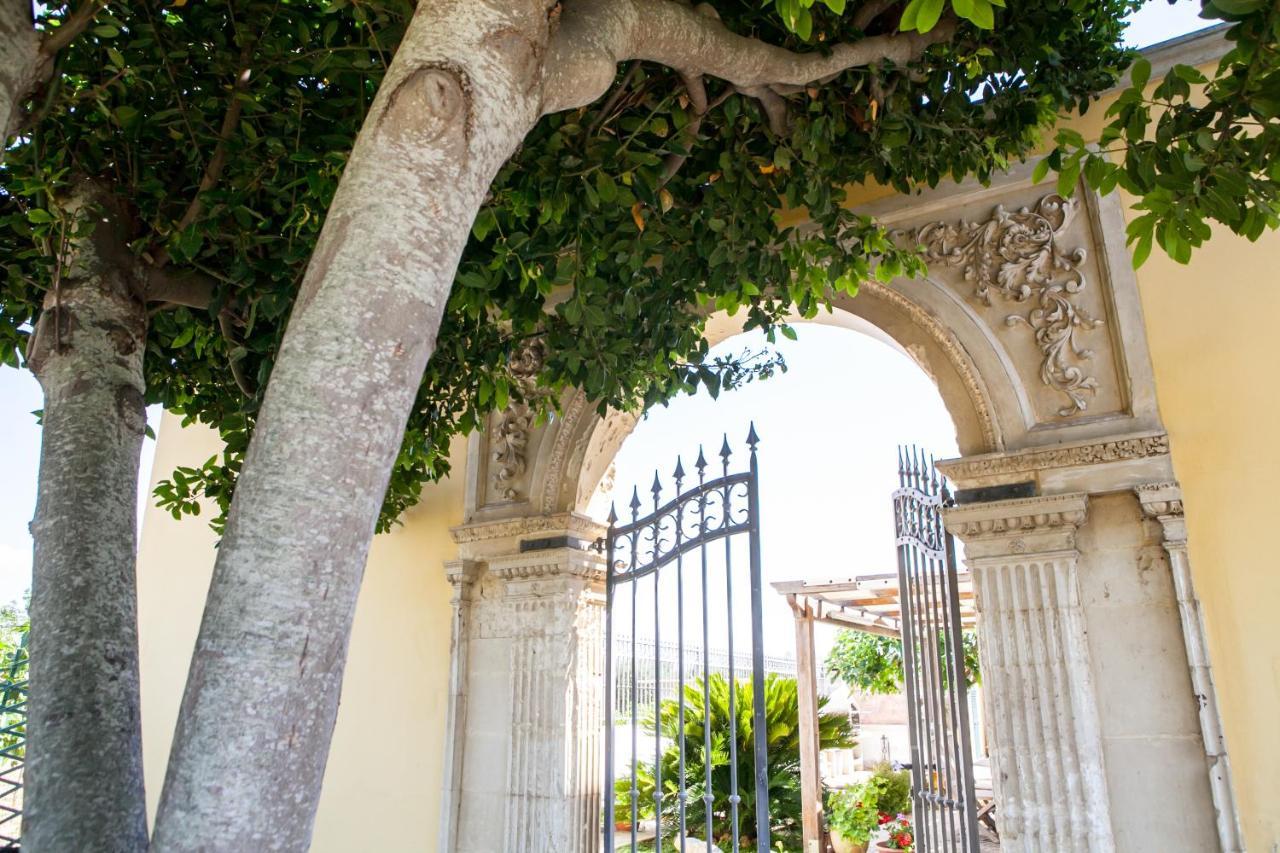 B&B I Tre Ulivi Salice Salentino Buitenkant foto