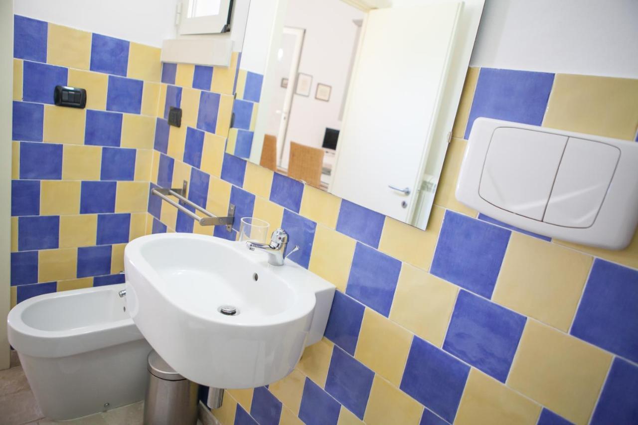 B&B I Tre Ulivi Salice Salentino Buitenkant foto