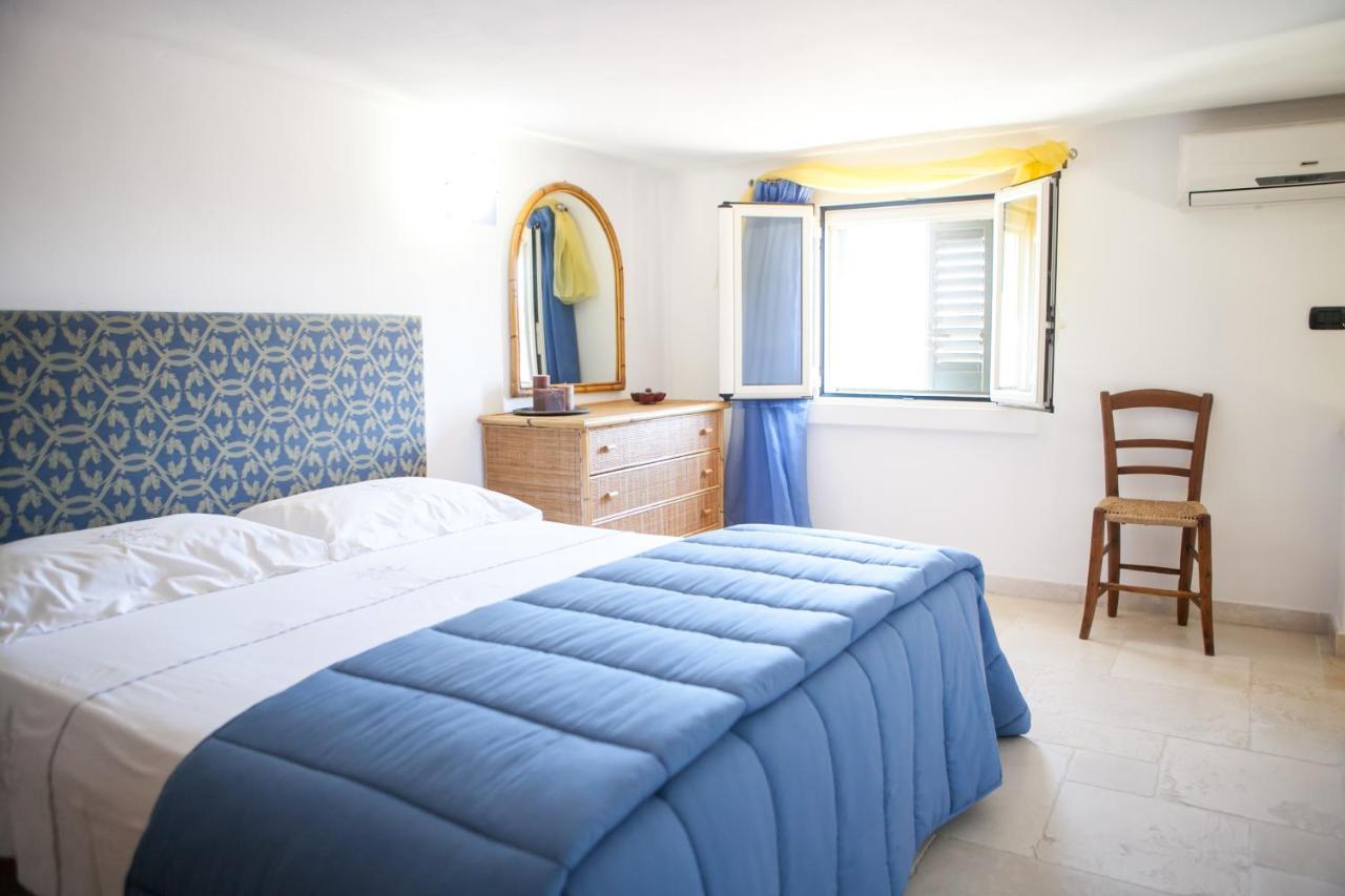 B&B I Tre Ulivi Salice Salentino Buitenkant foto