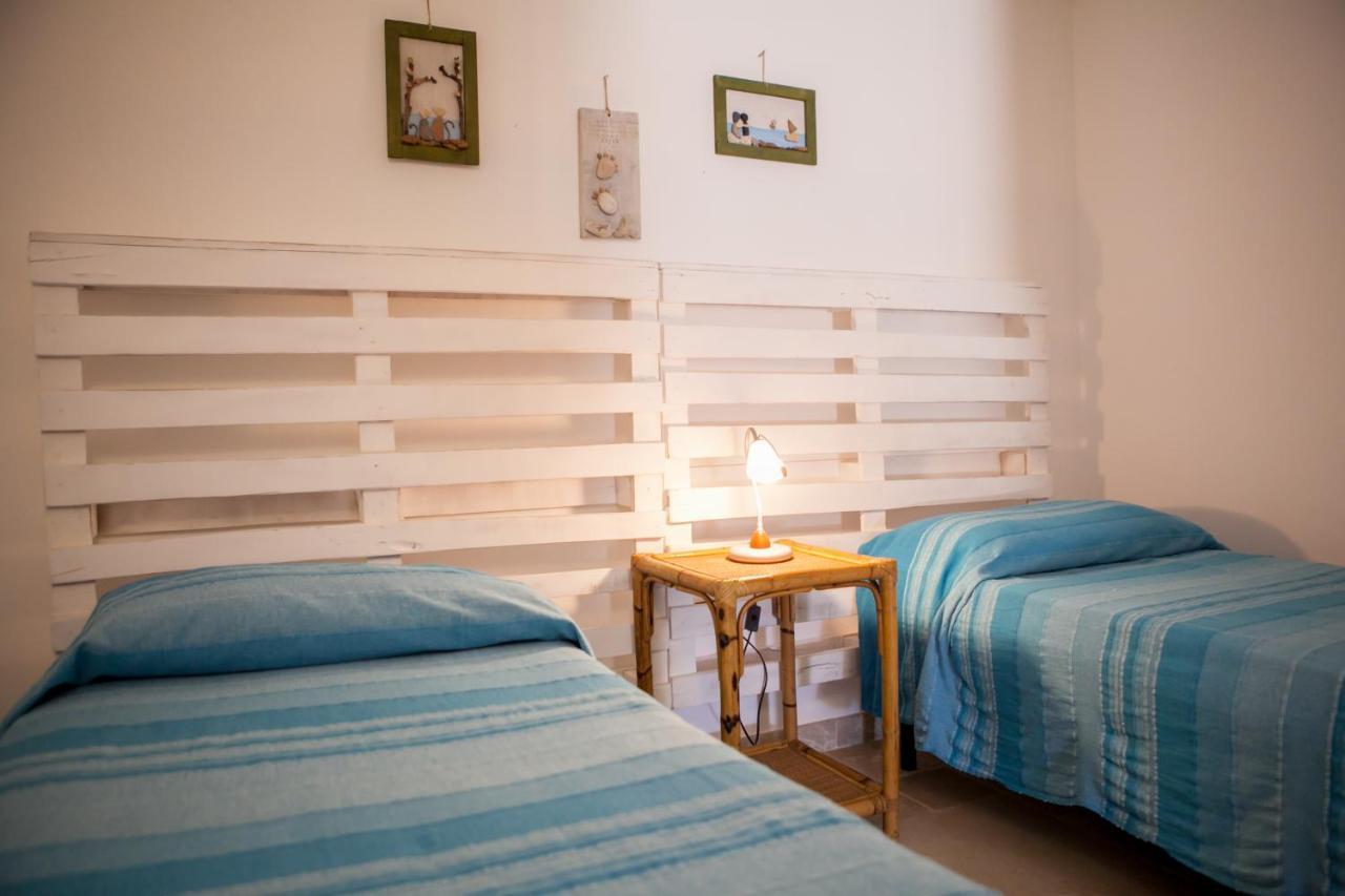 B&B I Tre Ulivi Salice Salentino Buitenkant foto